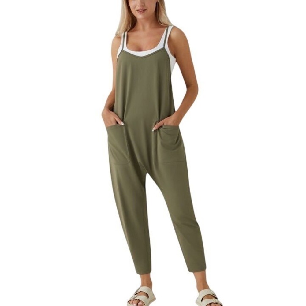Halara Pockets Ankle Length Casual Loose Tapered Jumpsuit, Size XS, NWT